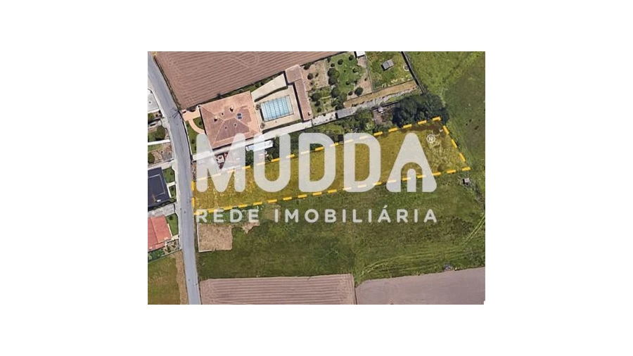 Terreno para Venda em Maceda Foto 2