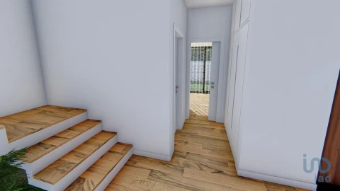 Moradia T4 para Venda em Charneca de Caparica e Sobreda