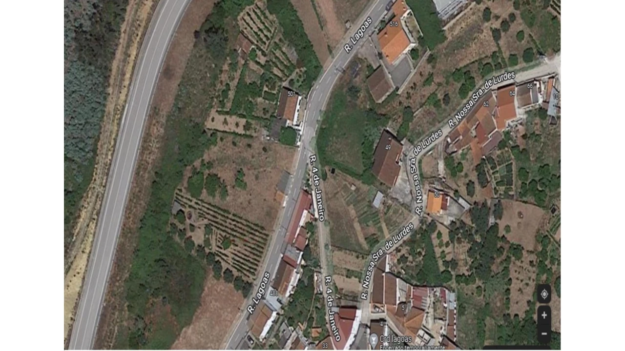 Terreno para Venda em Ceira Foto 11