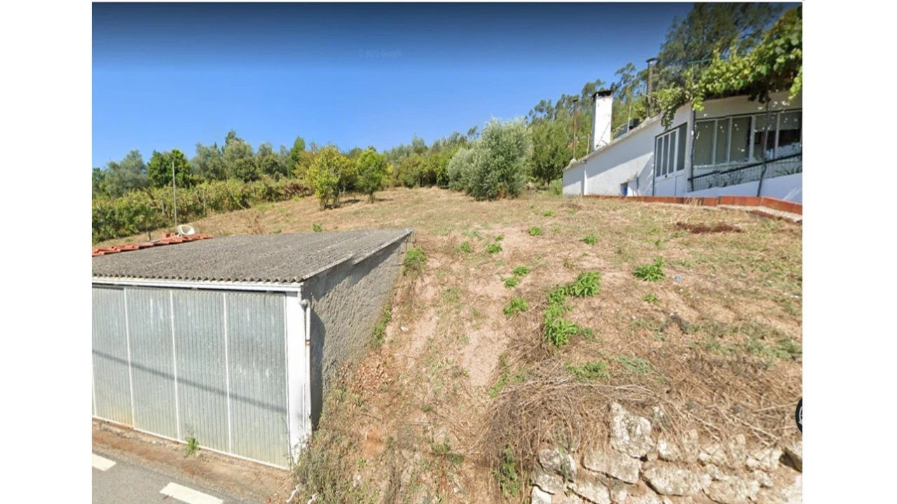 Terreno para Venda em Ceira Foto 7