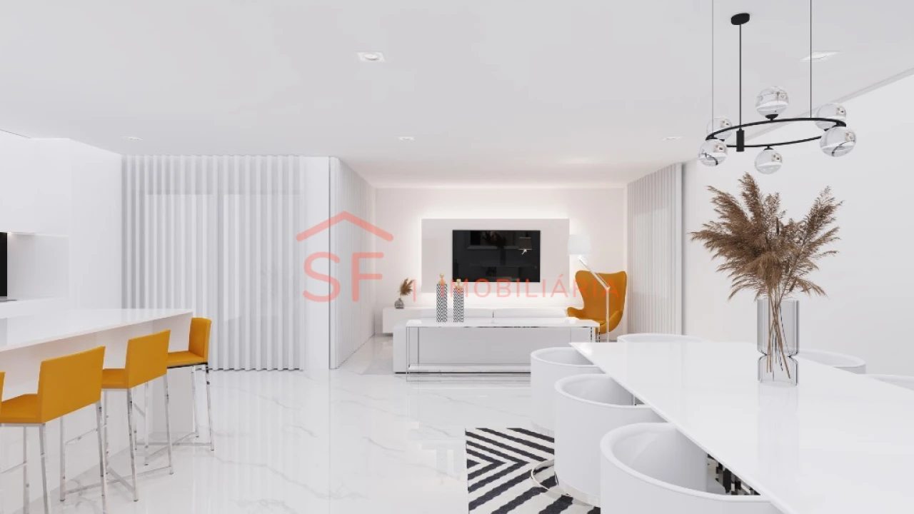 Moradia T4 para Venda em Arcozelo Foto 8