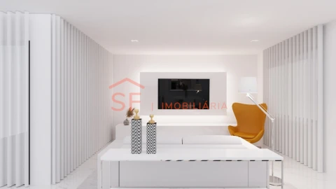 Moradia T4 para Venda em Arcozelo