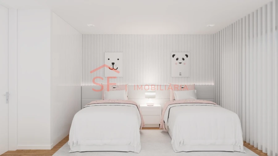 Moradia T4 para Venda em Arcozelo Foto 19