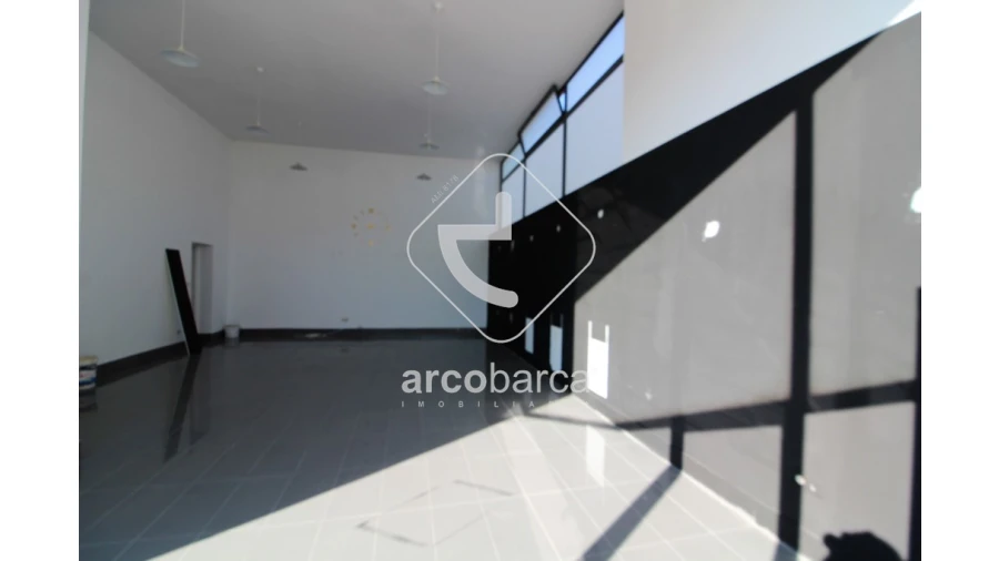 Loja para Venda em Ponte da Barca, V.N. Muía, Paço Vedro Magalhães Foto 9