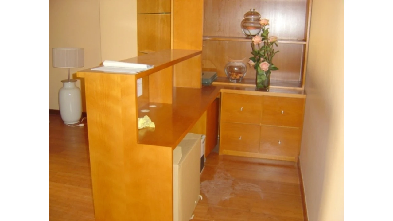 Loja para Venda em Algés, Linda-A-Velha e Cruz Quebrada-Dafundo Foto 1