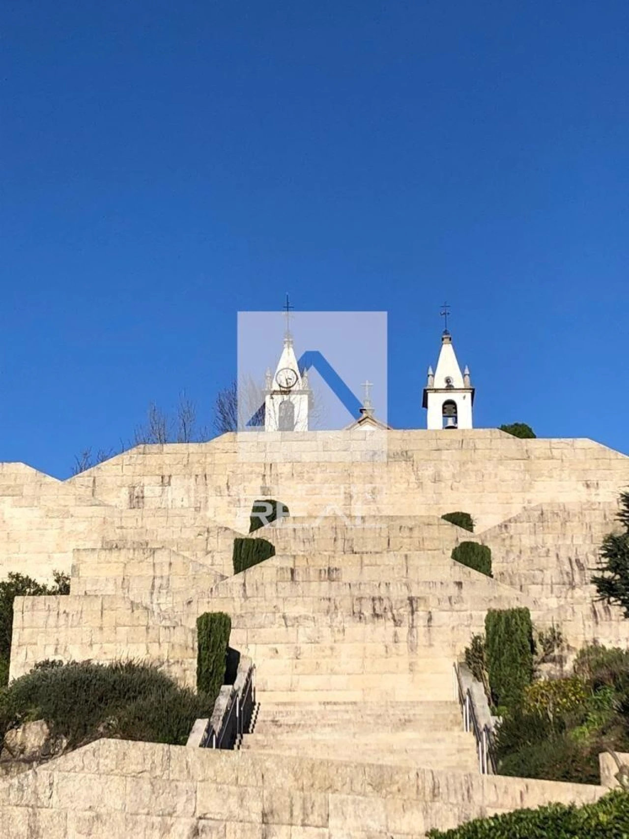 Quinta T4 para Venda em Rio de Moinhos Foto 1