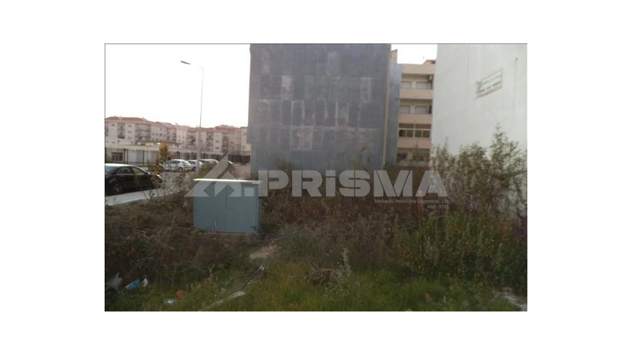 Terreno para Venda em Castelo Branco Foto 2