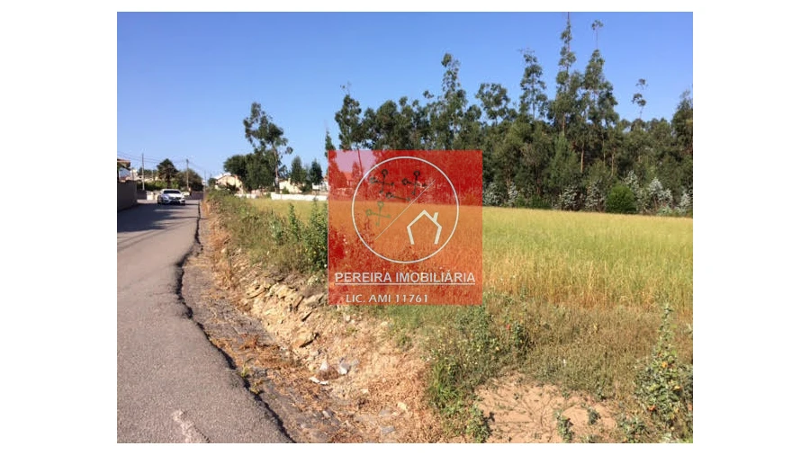 Terreno para Venda em Laundos Foto 1