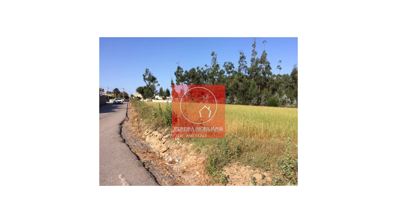 Terreno para Venda em Laundos Foto 1