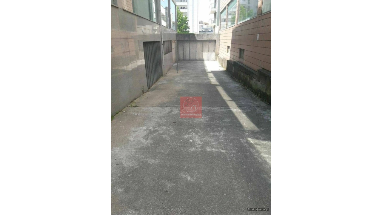 Apartamento T5 para Venda em Póvoa de Varzim, Beiriz e Argivai Foto 2