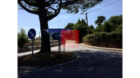Terreno para Venda em Venade e Azevedo