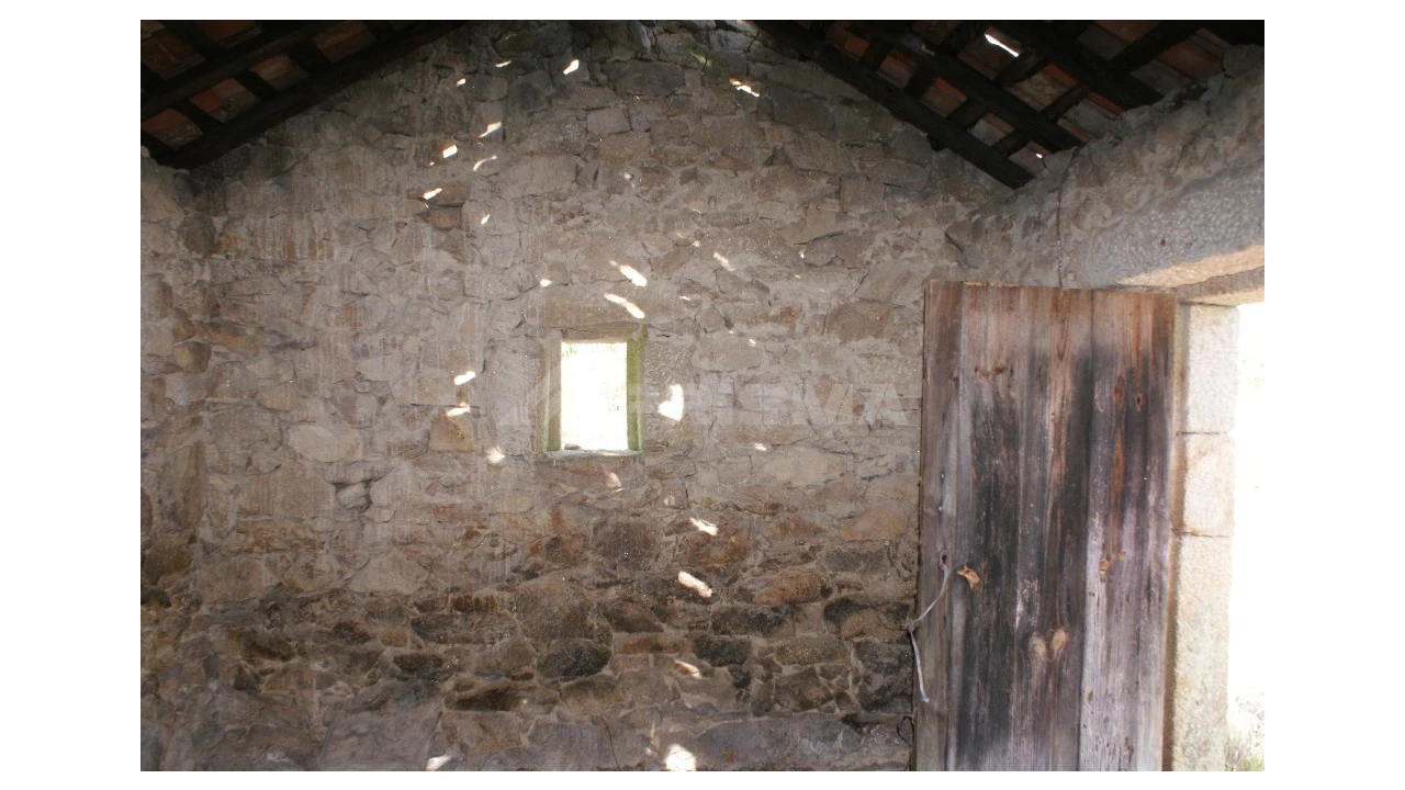 Terreno para Venda em Pero Viseu Foto 28