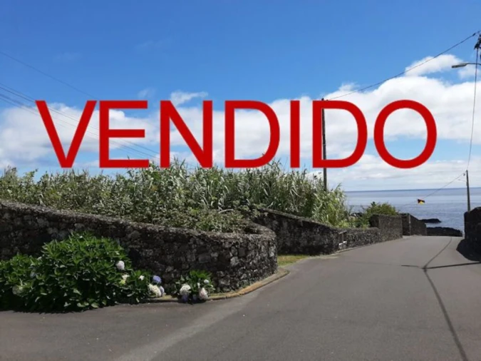 Terreno para Venda em Agua de Pau Foto 1