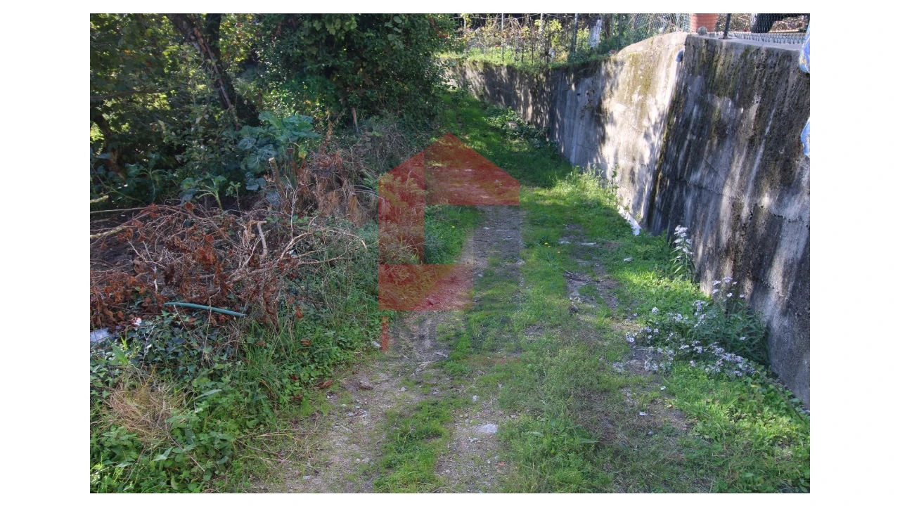 Terreno para Venda em Marrancos e Arcozelo Foto 9