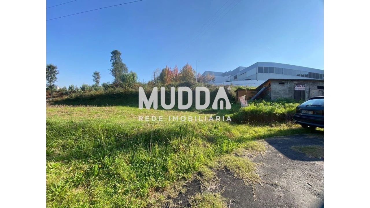 Terreno para Venda em O. Azeméis, Riba-Ul, Ul, Macinhata Seixa, Madail Foto 1