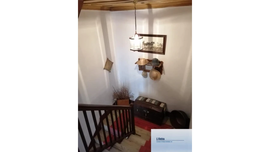 Moradia T4 para Venda em Urros e Peredo dos Castelhanos Foto 9