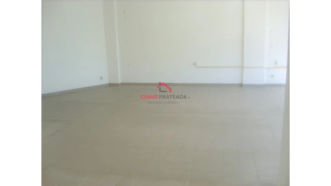 Loja para Venda em Braga (São José de São Lázaro e São João do Souto)