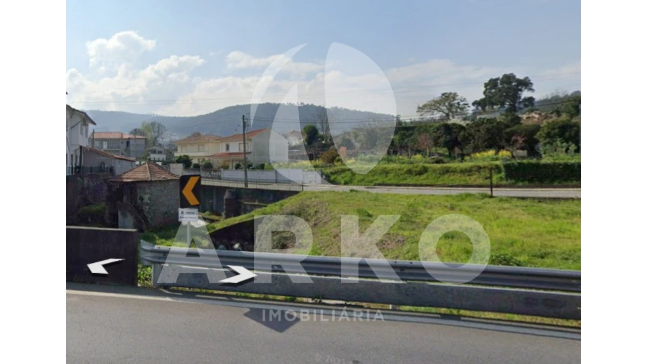 Terreno para Venda em Rebordões Foto 3