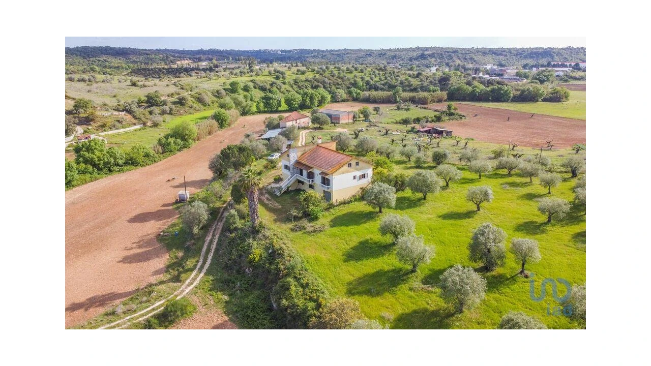 Moradia T6 para Venda em Alcanena e Vila Moreira Foto 2