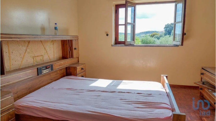 Moradia T6 para Venda em Alcanena e Vila Moreira Foto 12