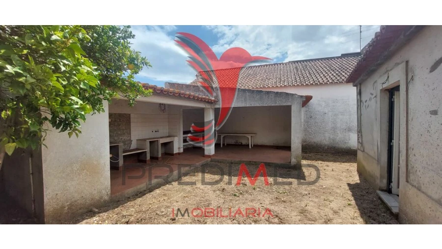 Prédio para Venda em Ervedal Foto 20