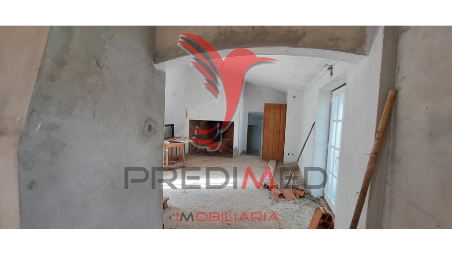 Prédio para Venda em Ervedal Foto 4