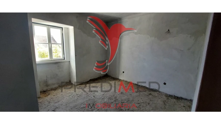 Prédio para Venda em Ervedal Foto 13