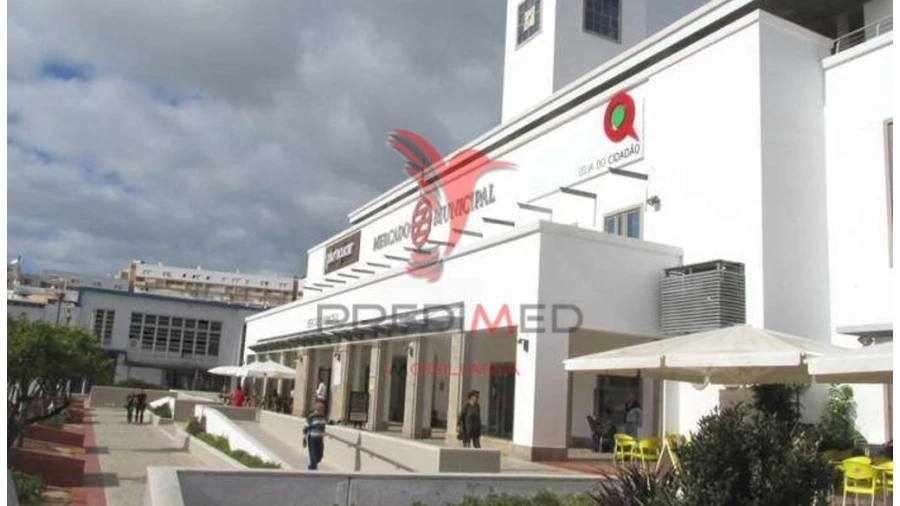 Loja para Venda em Faro (Sé e São Pedro)