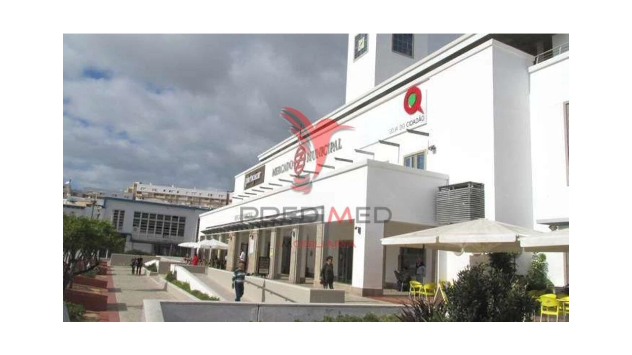 Loja para Venda em Faro (Sé e São Pedro) Foto 1