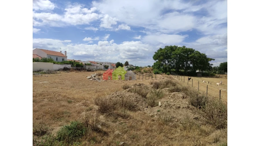 Terreno para Venda em Bacelo e Senhora da Saúde Foto 5