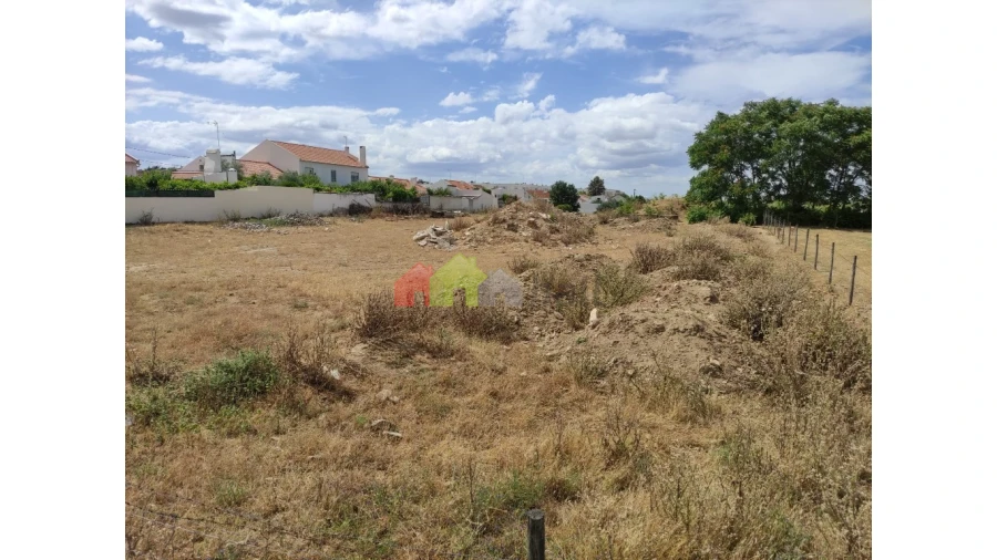 Terreno para Venda em Bacelo e Senhora da Saúde Foto 4