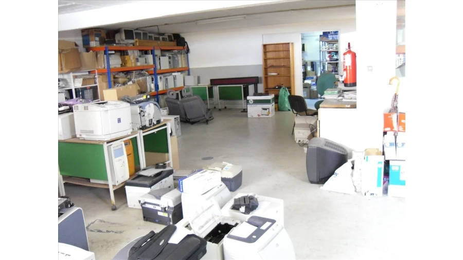 Loja para Venda em Charneca de Caparica e Sobreda Foto 13