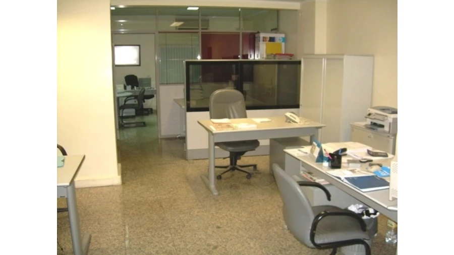 Escritório para Venda em Almada, Cova da Piedade, Pragal e Cacilhas Foto 2