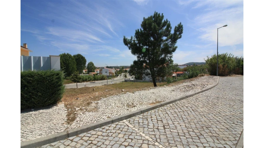 Terreno para Venda em Sebal e Belide Foto 2