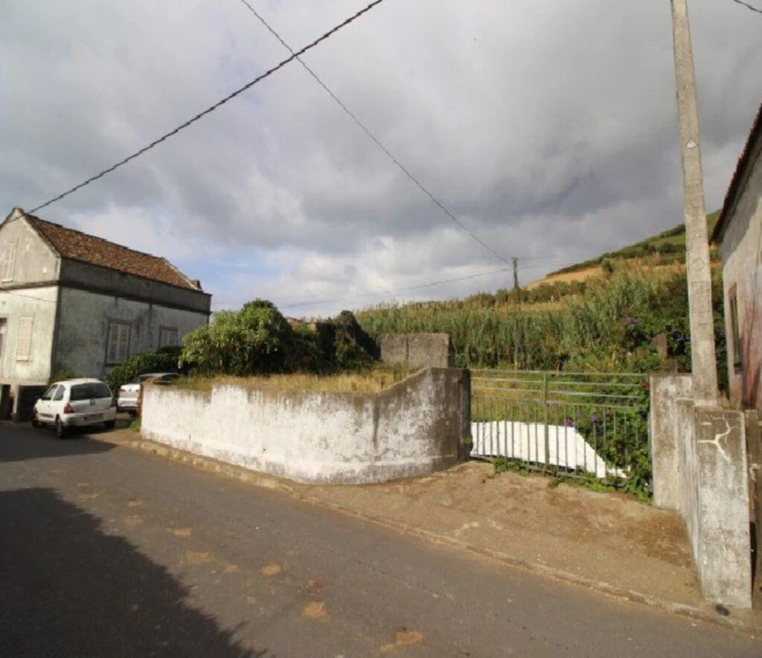 Terreno para Venda em Ginetes Foto 1
