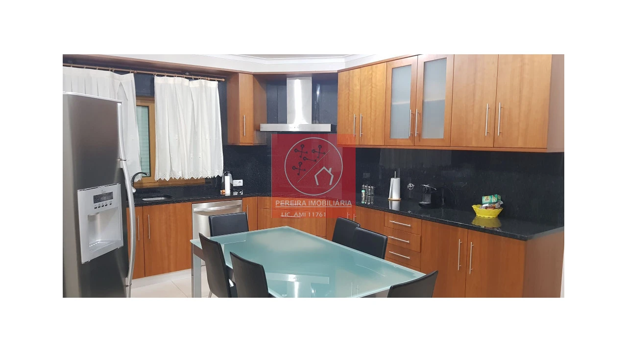 Moradia T4 para Venda em Cabeceiras de Basto Foto 16