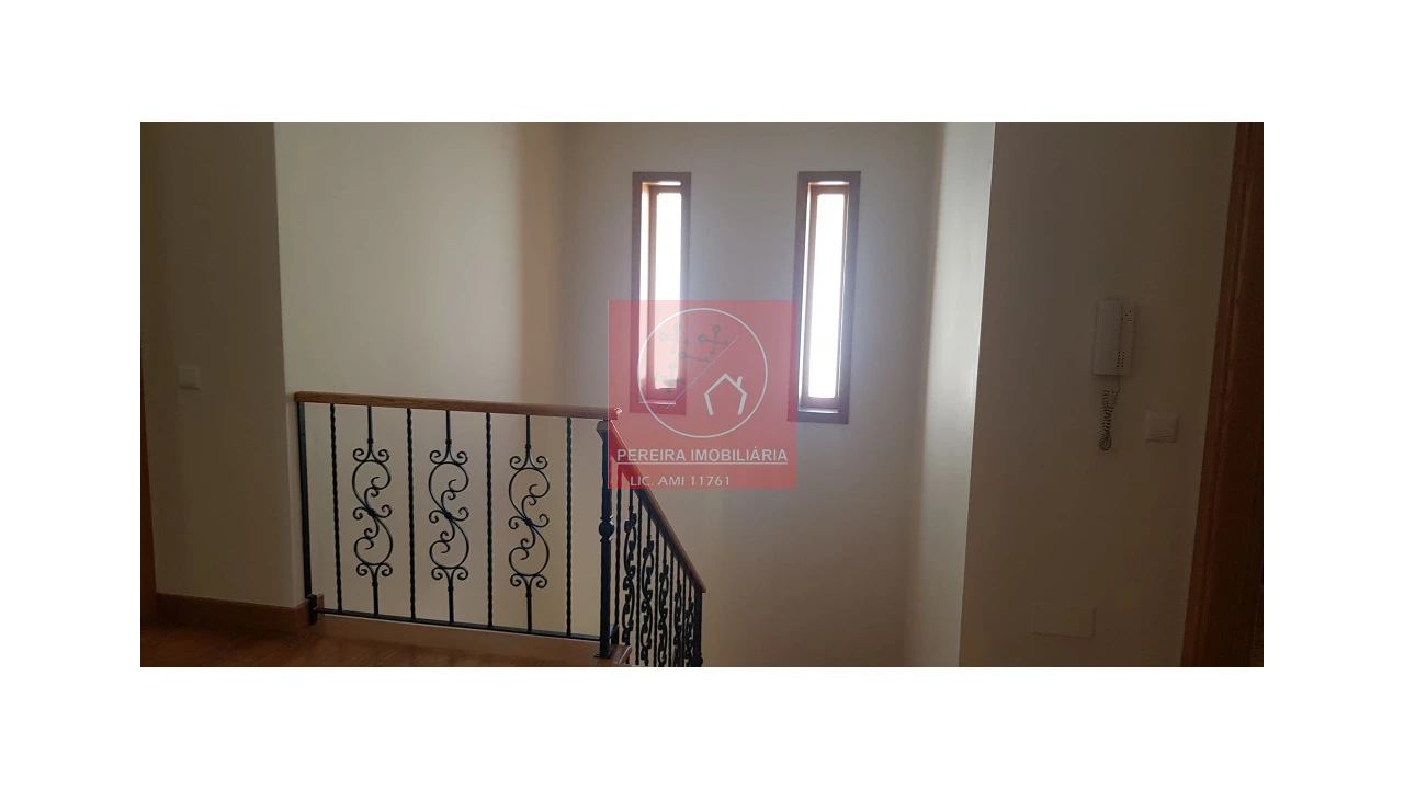 Moradia T4 para Venda em Cabeceiras de Basto Foto 2