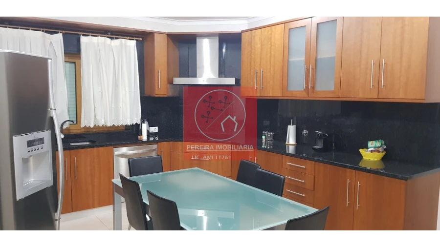 Moradia T4 para Venda em Cabeceiras de Basto Foto 16