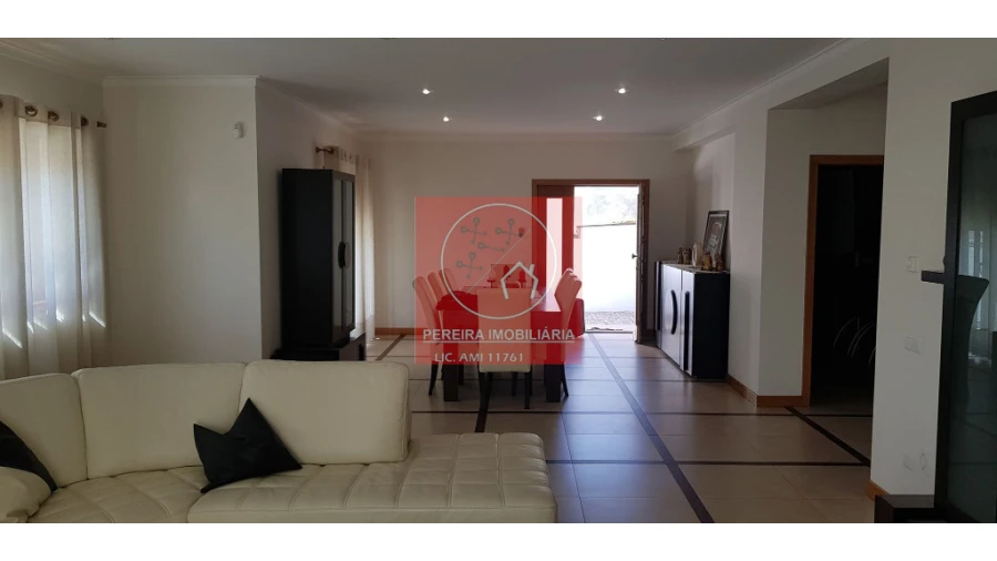 Moradia T4 para Venda em Cabeceiras de Basto Foto 4