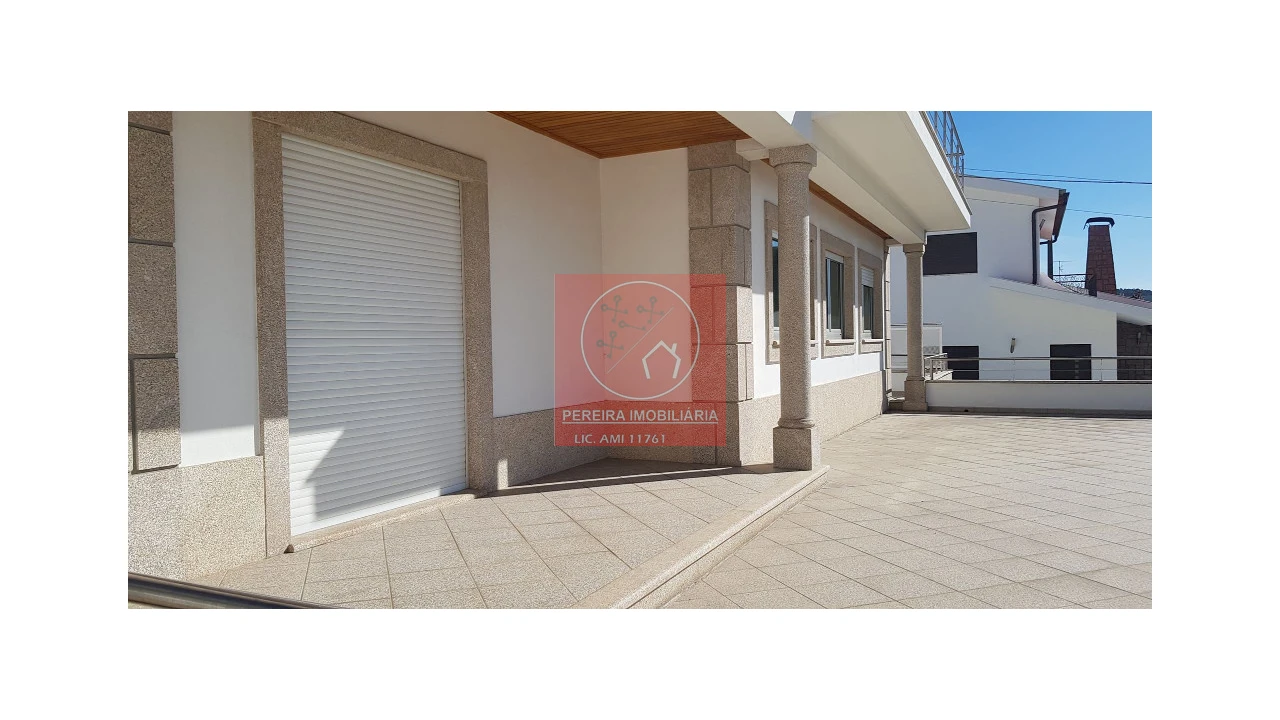 Moradia T4 para Venda em Cabeceiras de Basto Foto 1