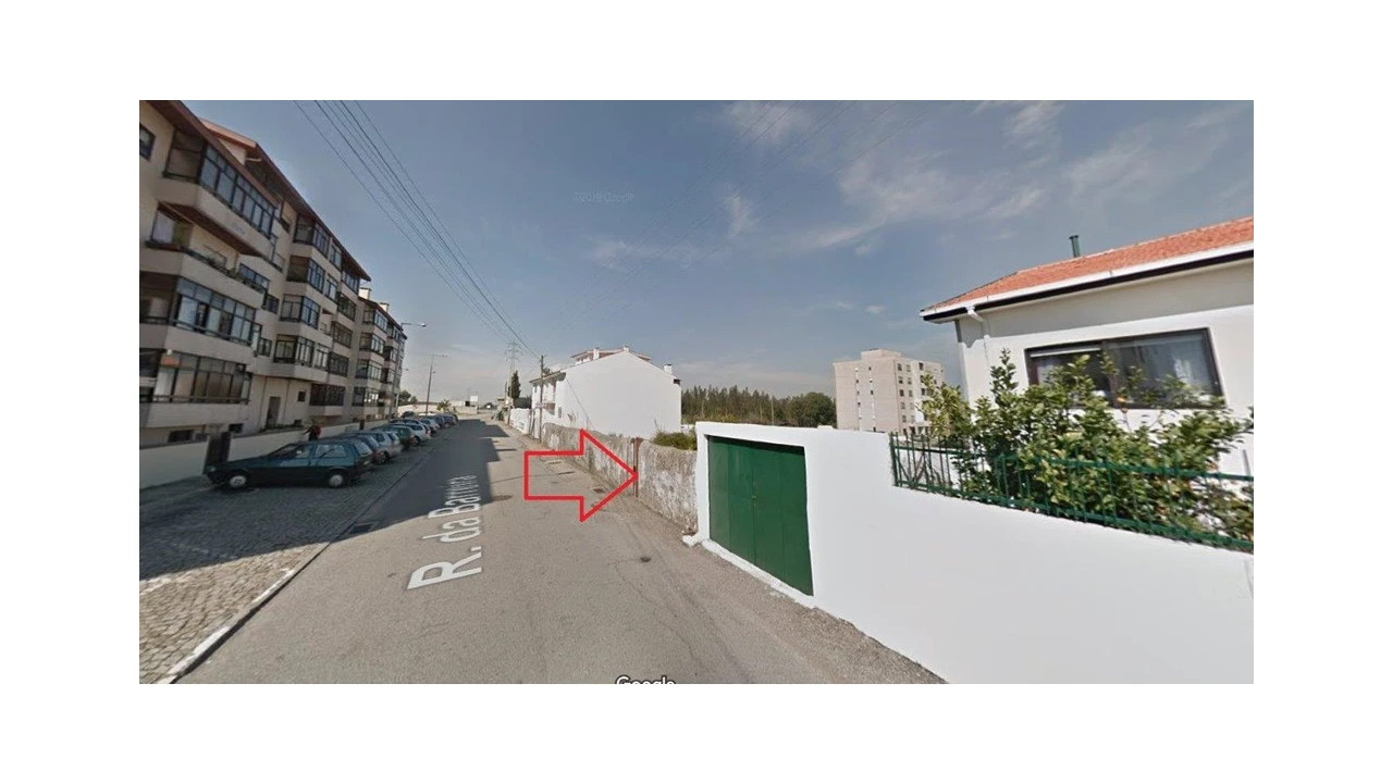 Terreno para Venda em Mafamude e Vilar do Paraíso Foto 3