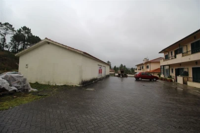 Garagem para Venda em Cernache
