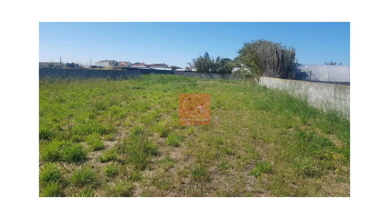 Terreno para Venda em Póvoa de Varzim, Beiriz e Argivai Foto 1