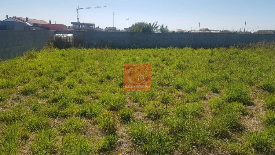 Terreno para Venda em Póvoa de Varzim, Beiriz e Argivai Foto 3