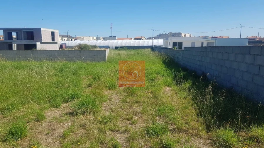 Terreno para Venda em Póvoa de Varzim, Beiriz e Argivai Foto 2