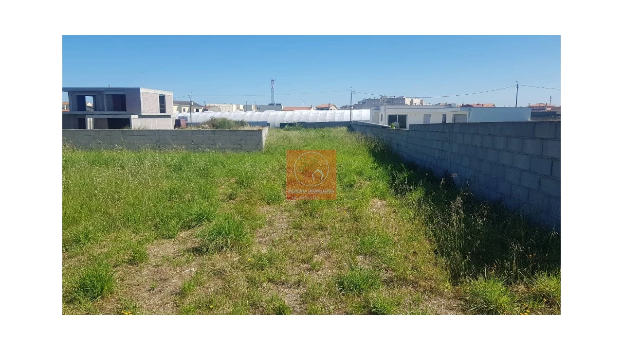 Terreno para Venda em Póvoa de Varzim, Beiriz e Argivai Foto 2