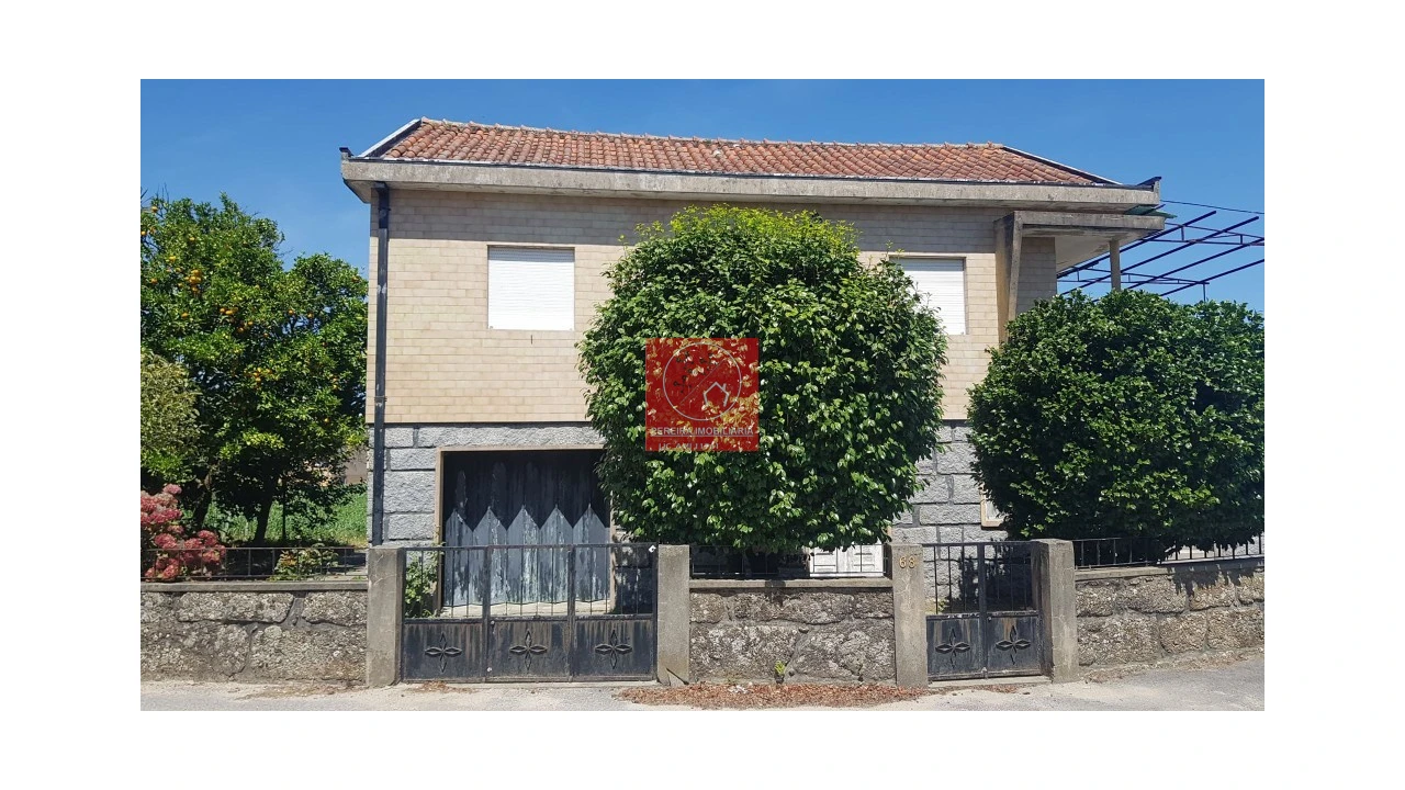 Moradia T3 para Venda em Vila Nova de Famalicão e Calendário Foto 2