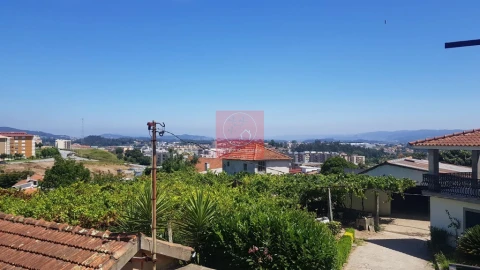 Moradia T3 para Venda em Vila Nova de Famalicão e Calendário