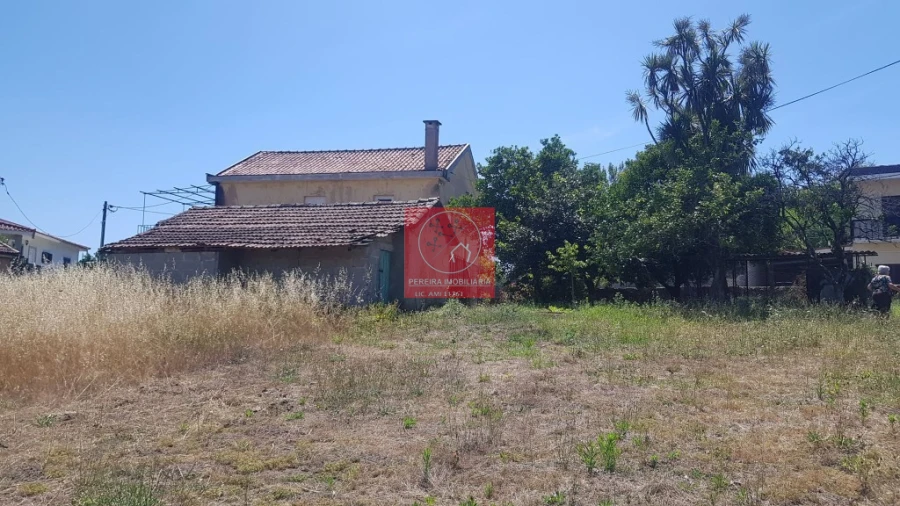 Moradia T3 para Venda em Vila Nova de Famalicão e Calendário Foto 3