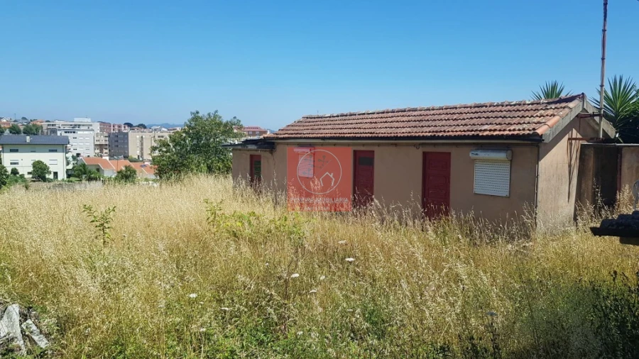 Moradia T3 para Venda em Vila Nova de Famalicão e Calendário Foto 4